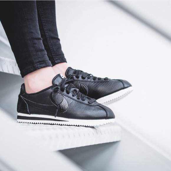 nike cortez black suede womens